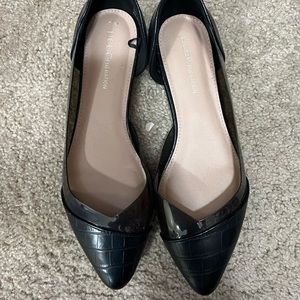 BCBG size 8.5 black flats